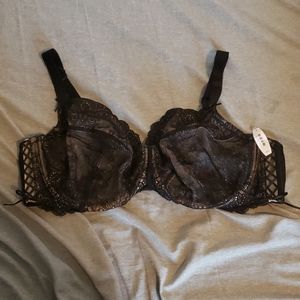 NWT 46DD LACE ADORE ME BRA